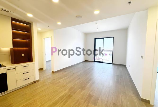 73842455 - Property Image 2