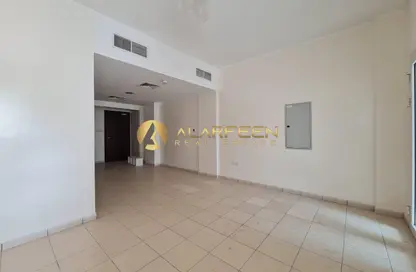 فيلا - 4 غرف نوم - 6 حمامات للايجار في سمر 1 - الصيف - سيزون كوميونيتي - منطقة 15 - قرية جميرا الدائرية - دبي