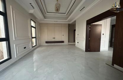 Villa - 5 - 7 for rent in Al Helio Downtown - Al Helio - Ajman