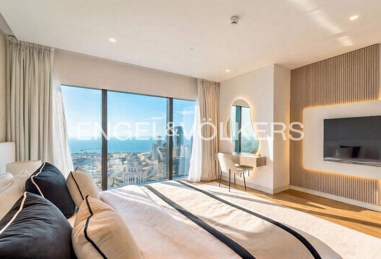 Duplex | Upgraded | Exclusive Property photo 11