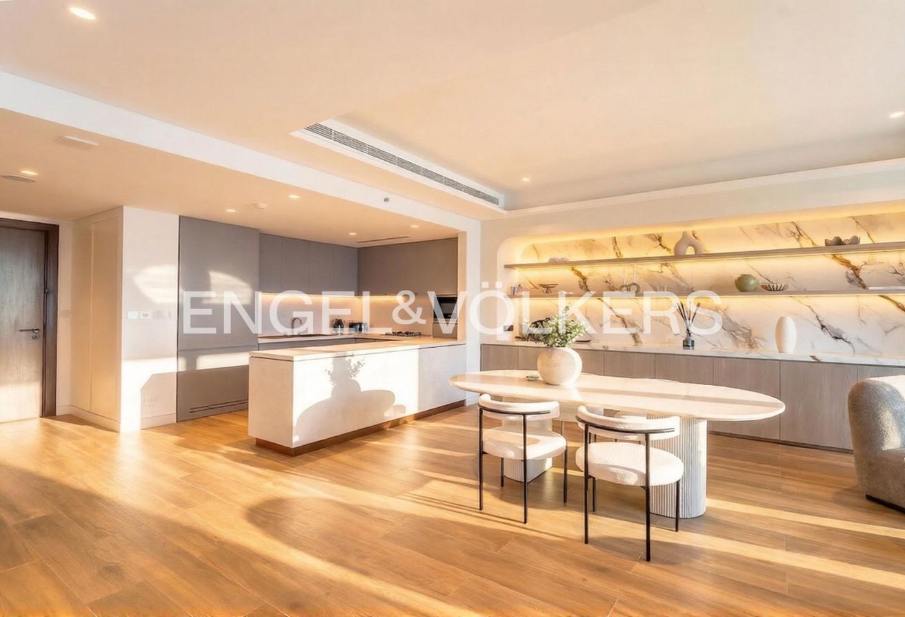 Duplex | Upgraded | Exclusive Property photo 6