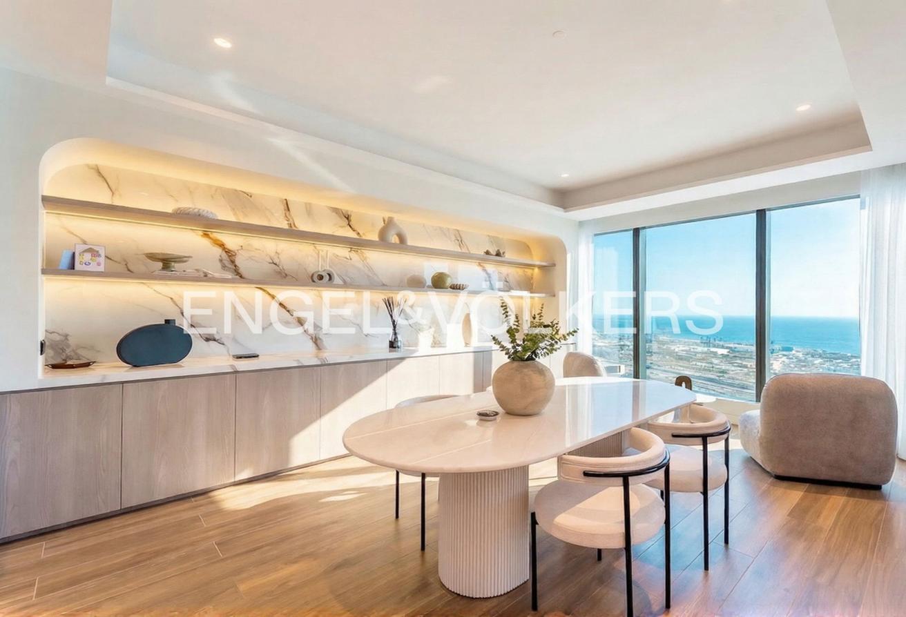Duplex | Upgraded | Exclusive Property photo 4