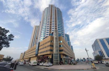 Apartment - 1 Bedroom - 2 Bathrooms for rent in Orient Tower 1 - Orient Towers - Al Bustan - Ajman