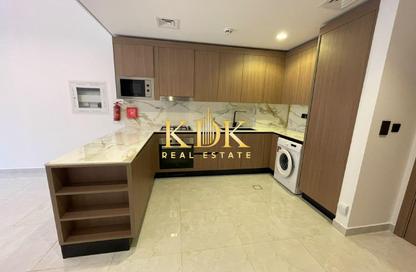 شقة - 1 - 2 للايجار في أفانوس - الضاحية 10 - قرية جميرا الدائرية - دبي شقة - 1 - 2 للايجار في أفانوس - الضاحية 10 - قرية جميرا الدائرية - دبي