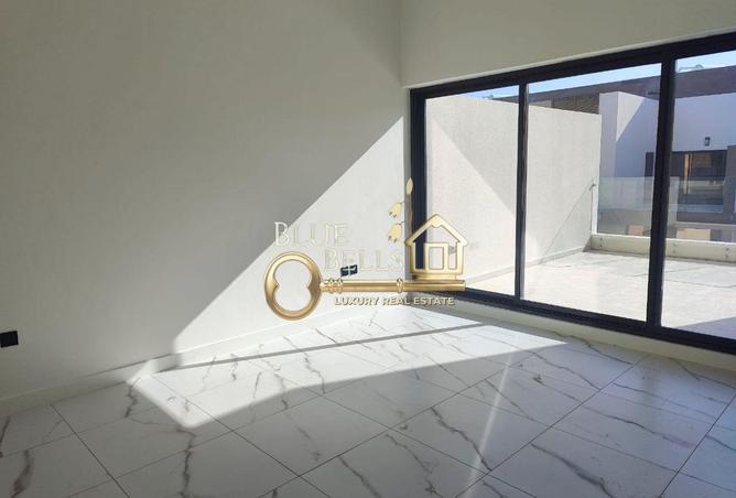 63251027 - Property Image 2