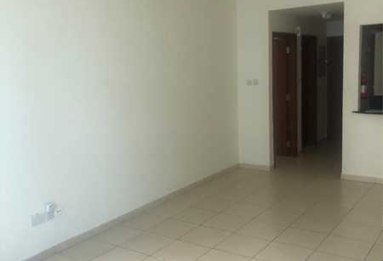 1BHK Partial Sea View | Well Maintained