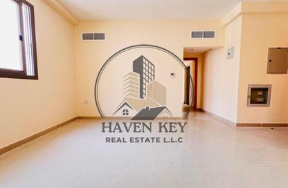 Apartment - 1 - 2 for rent in Muwailih Building - Muwaileh - Sharjah Apartment - 1 - 2 for rent in Muwailih Building - Muwaileh - Sharjah