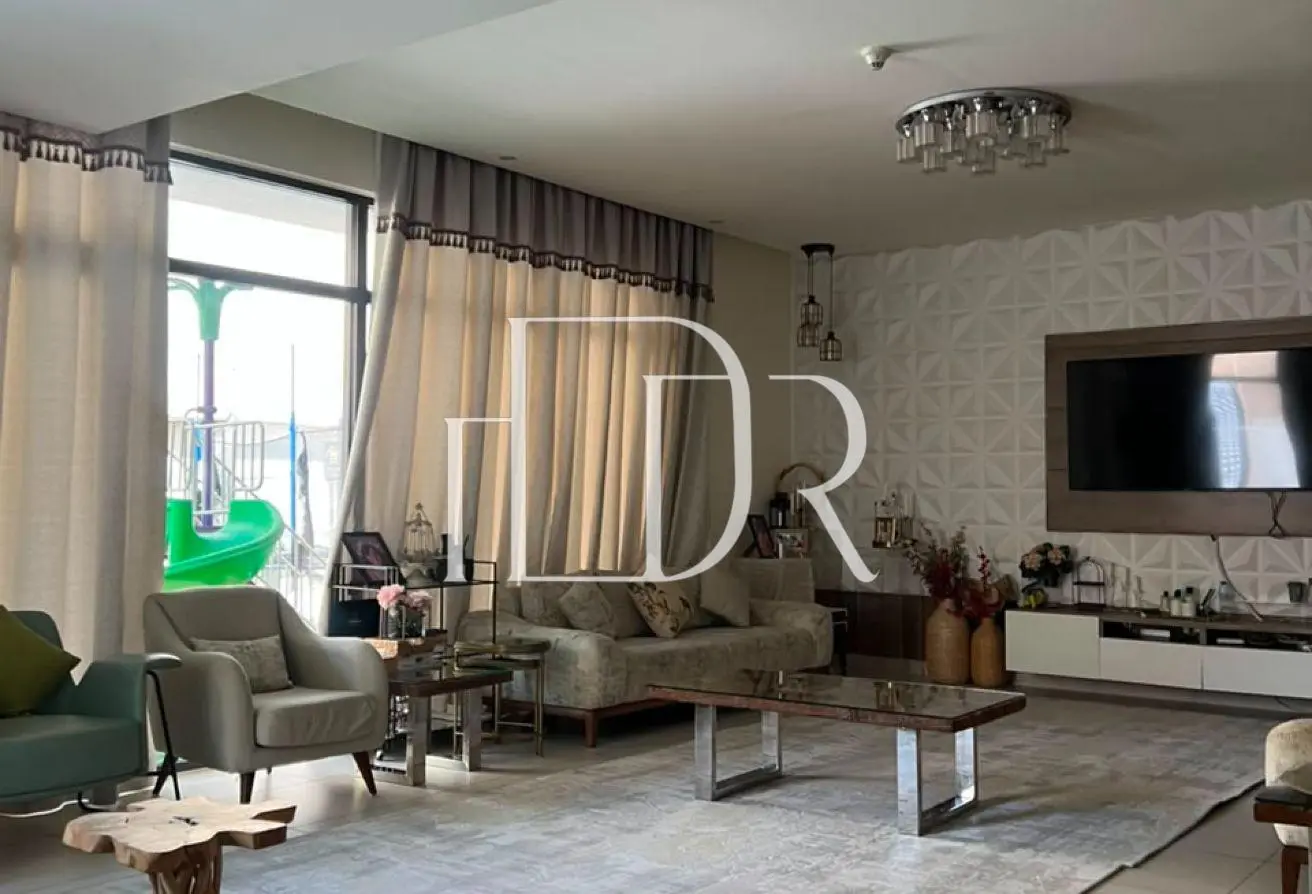 145517000 - Property Main Image
