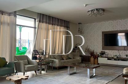 Villa - 4 - 5 for rent in West Yas - Yas Island - Abu Dhabi