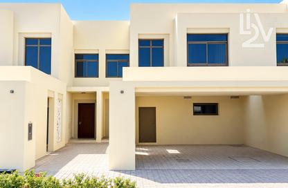 Townhouse - 3 - 4 for sale in Reem Townhouses - Town Square - Dubai