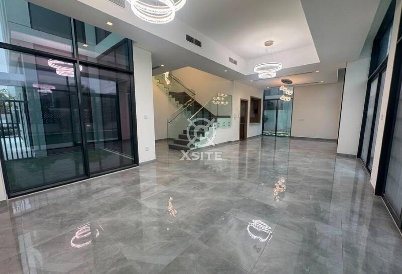 Unfurnished | Spacious Layout | Elegant 4 BR Villa photo 18