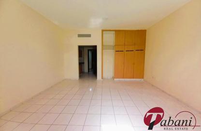 Apartment - Studio - 1 for rent in Building U13 - Italy Cluster - International City - Dubai