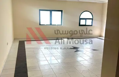 شقة - 3 غرف نوم - 4 حمامات للايجار في برج المروان - المحطة - القاسمية - الشارقة