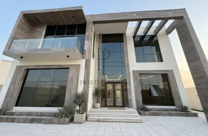 Villa - 5 Bedrooms - 7 Bathrooms for rent in Al Quoz 2 - Al Quoz - Dubai Villa - 5 Bedrooms - 7 Bathrooms for rent in Al Quoz 2 - Al Quoz - Dubai