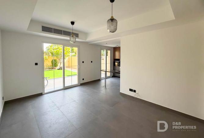 101727560 - Property Image 3