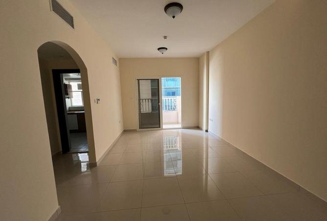 72305339 - Property Image 3