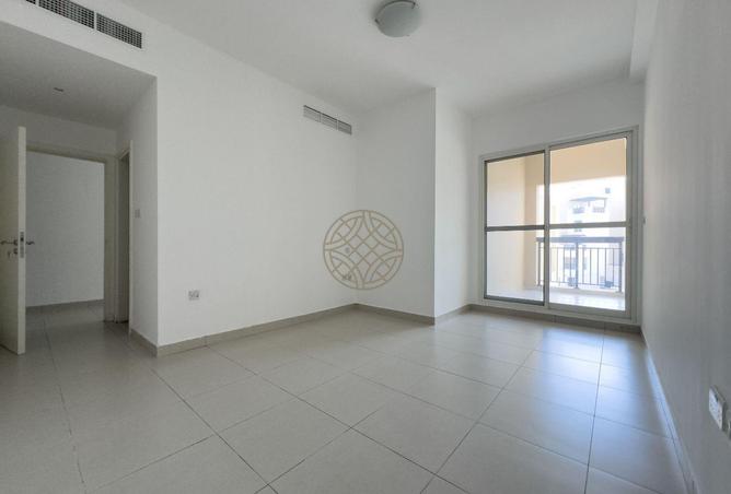 87891010 - Property Image 3