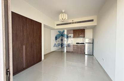 Apartment - Studio - 1 for rent in Woroud 5 - Woroud - Uptown Al Zahia - Al Zahia - Muwaileh Commercial - Sharjah