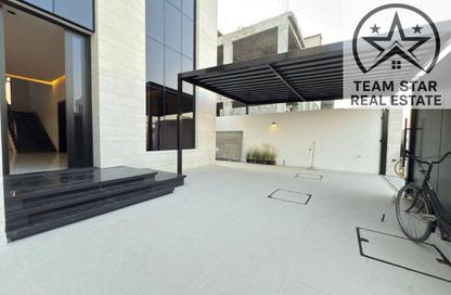 Villa - 4 - 6 for rent in Al Zaheya Gardens - Al Zahya - Ajman