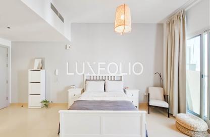 Apartment - Studio - 1 for sale in Stadium Point - Dubai Sports City - Dubai