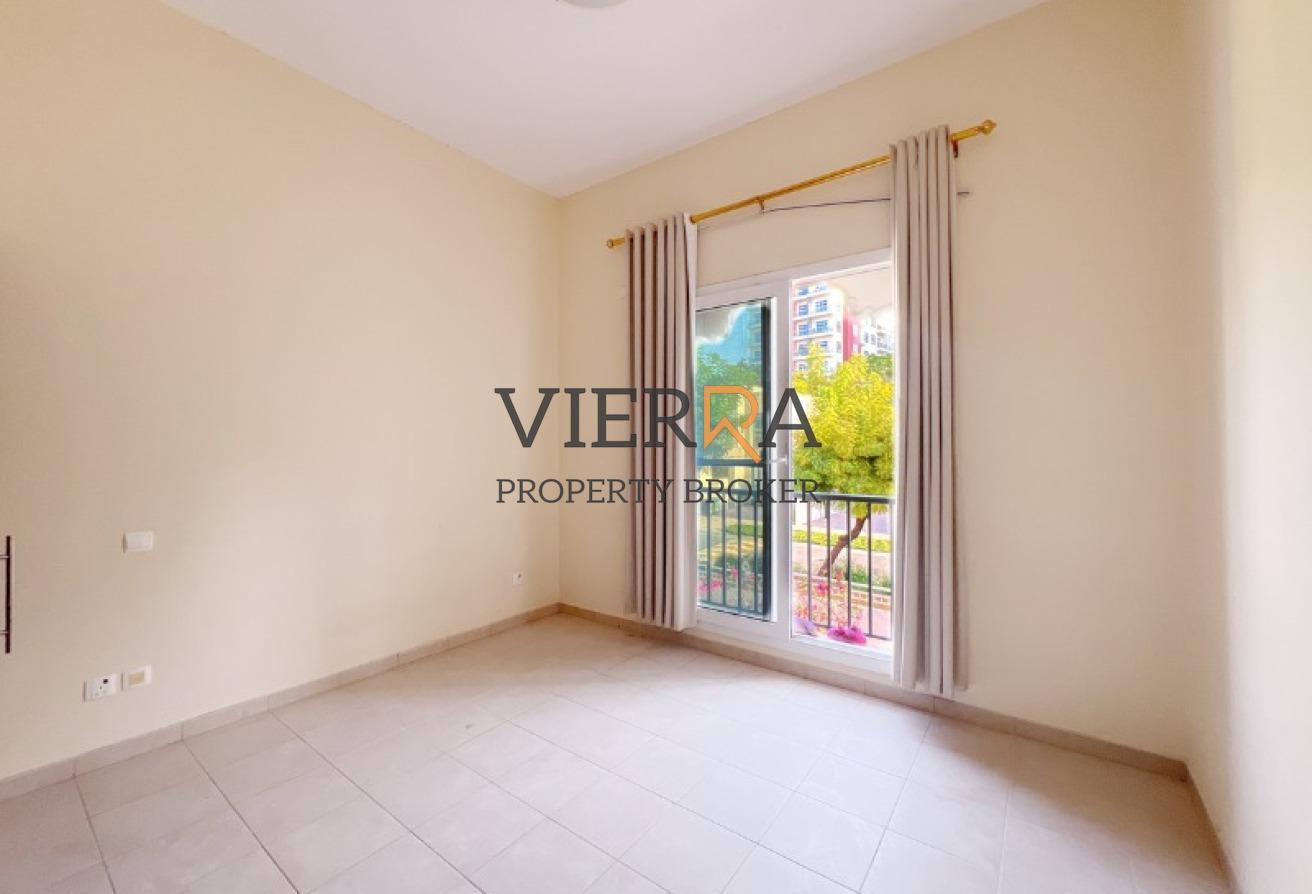 Independent Villa | Single Row | free Maintance photo 9
