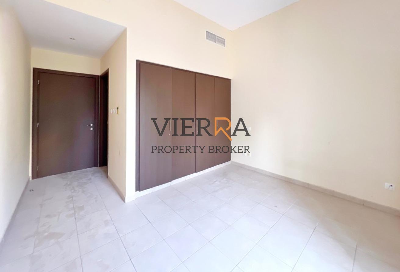 Independent Villa | Single Row | free Maintance photo 8