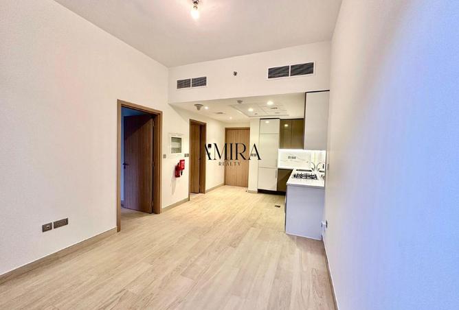 76166202 - Property Image 2