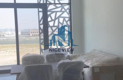 Apartment - 2 Bedrooms - 2 Bathrooms for rent in The Gate - Masdar City - Abu Dhabi