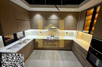 Townhouse - 4 Bedrooms - 6 Bathrooms for sale in Al Yasmeen 1 - Al Yasmeen - Ajman