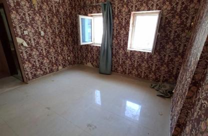 Apartment - Studio - 1 for rent in Al Butina - Sharjah