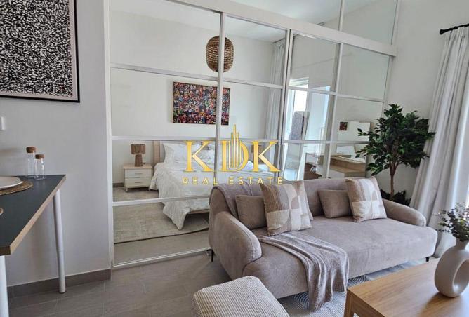 Furnished 1BR | Modern| Open View