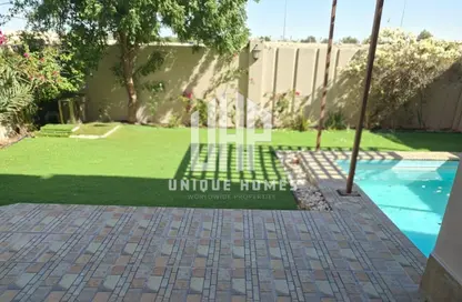 Villa - 5 Bedrooms - 1 Bathroom for rent in Contemporary Style - Al Reef Villas - Al Reef - Abu Dhabi