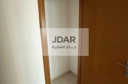 شقة - 2 - 2 للبيع في التعاون 1 - أبراج التعاون - الخان - الشارقة