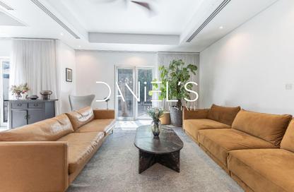 Townhouse - 3 - 3 for rent in East Village - Al Furjan - Dubai