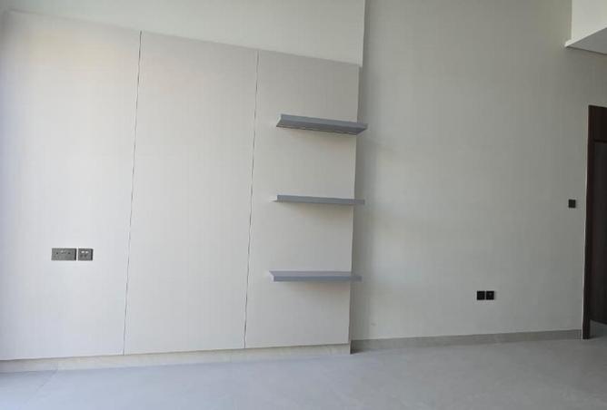 84064643 - صورة العقار 2