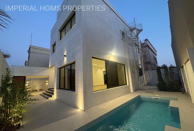 56948311 - Property Main Image