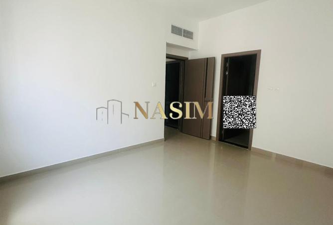 84495161 - Property Image 3