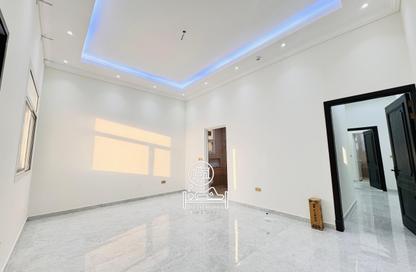 Apartment - 2 - 3 for rent in Zayed City (Khalifa City C) - Khalifa City - Abu Dhabi Apartment - 2 - 3 for rent in Zayed City (Khalifa City C) - Khalifa City - Abu Dhabi