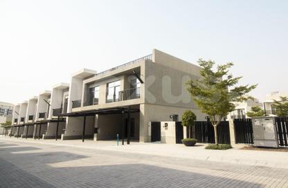 Villa - 5 Bedrooms - 5 Bathrooms for rent in 180 Degrees Villas - Liwan - Dubai Land - Dubai
