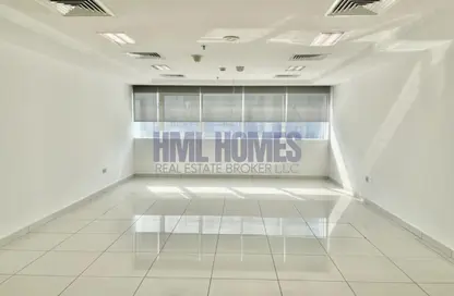 مكتب - استوديو - 1 حمام للايجار في ياس بيزنس تاور - البرشاء 1 - البرشاء - دبي