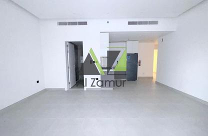 Apartment - Studio - 1 Bathroom for rent in Aras Heights - Majan - Dubai