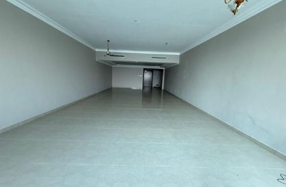 Apartment - 3 Bedrooms - 5 Bathrooms for rent in Al Majaz 3 - Al Majaz - Sharjah