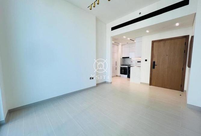 82382555 - Property Main Image