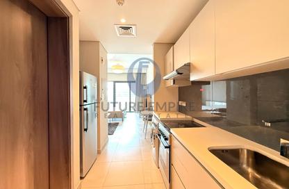 Apartment - Studio - 1 for rent in SOL Avenue - Business Bay - Dubai
