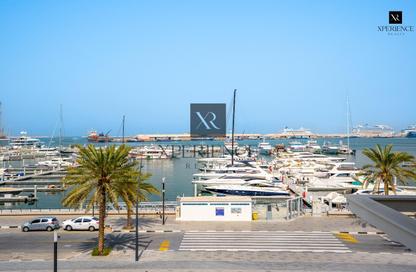 Apartment - 2 - 2 for rent in Seagate Building 2 - Seagate - Mina Rashid - Dubai