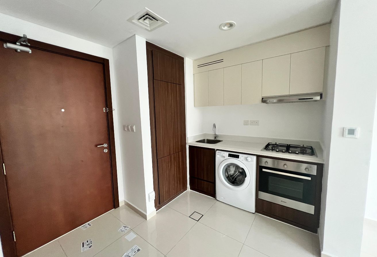 1 bedroom apartment in Reva Residences, Business Bay: 6