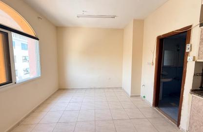 Apartment - Studio - 1 Bathroom for rent in Fire Station Road - Muwaileh - Sharjah