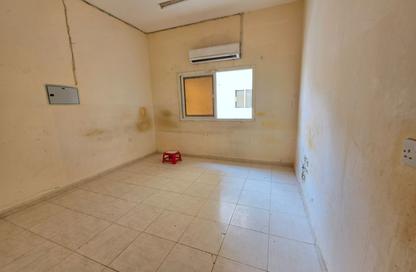 Apartment - Studio - 1 for rent in Fire Station Road - Muwaileh - Sharjah