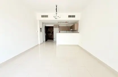 Apartment - 2 Bedrooms - 2 Bathrooms for rent in The Pearl - Al Warsan 4 - Al Warsan - Dubai