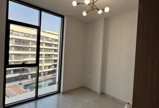 70281003 - صورة العقار 3